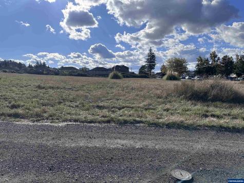 4807 Grange Road Roseburg OR 97471