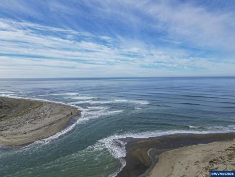 6281 SW Jetty Avenue Lincoln City OR 97367
