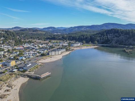 6281 SW Jetty Avenue Lincoln City OR 97367