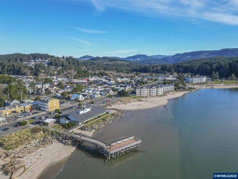 6281 SW Jetty Avenue Lincoln City OR 97367