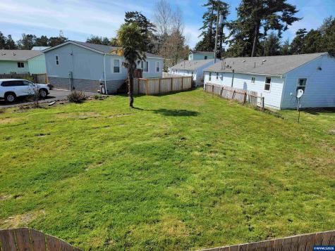 6281 SW Jetty Avenue Lincoln City OR 97367