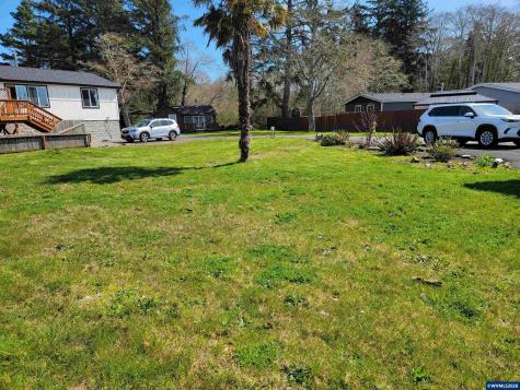 6281 SW Jetty Avenue Lincoln City OR 97367