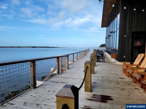 6281 SW Jetty Avenue Lincoln City OR 97367