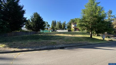 3240 Cooke Street S Salem OR 97302