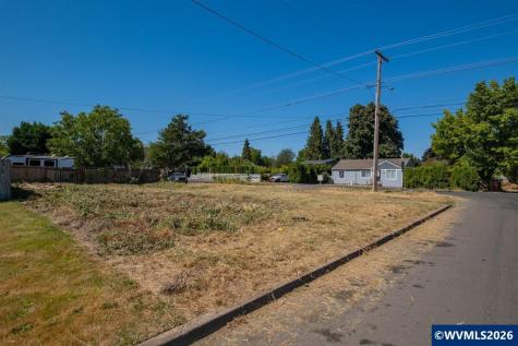 2580 Fisher Road NE Salem OR 97305