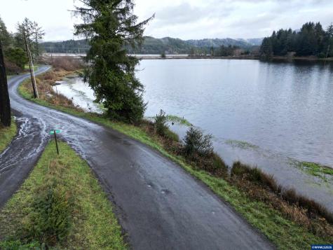 1200 SE Nelson Wayside Drive Waldport OR 97394
