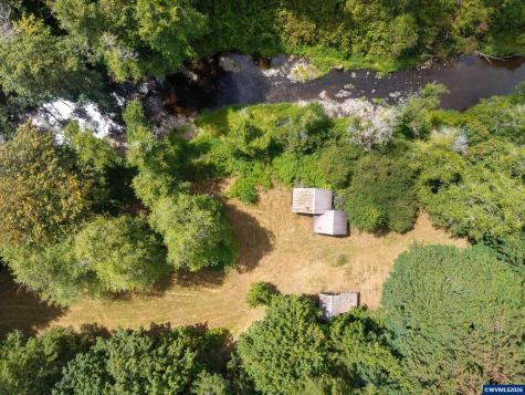 14382 Lobster Valley Road Alsea OR 97324