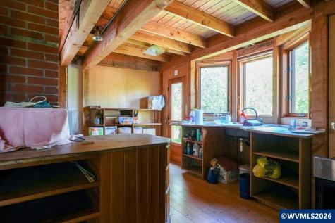 17016 Bratten Hill Alsea OR 97324
