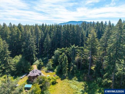 17016 Bratten Hill Alsea OR 97324