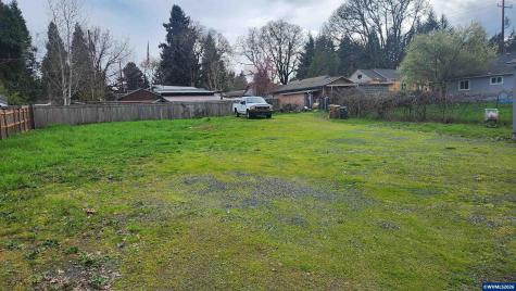 3103 (Behind) Main Street Sweet Home OR 97386