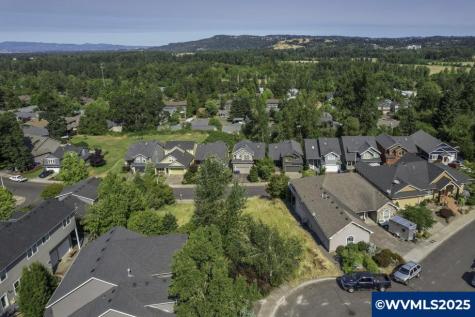 2765 Prominent Court S Salem OR 97302