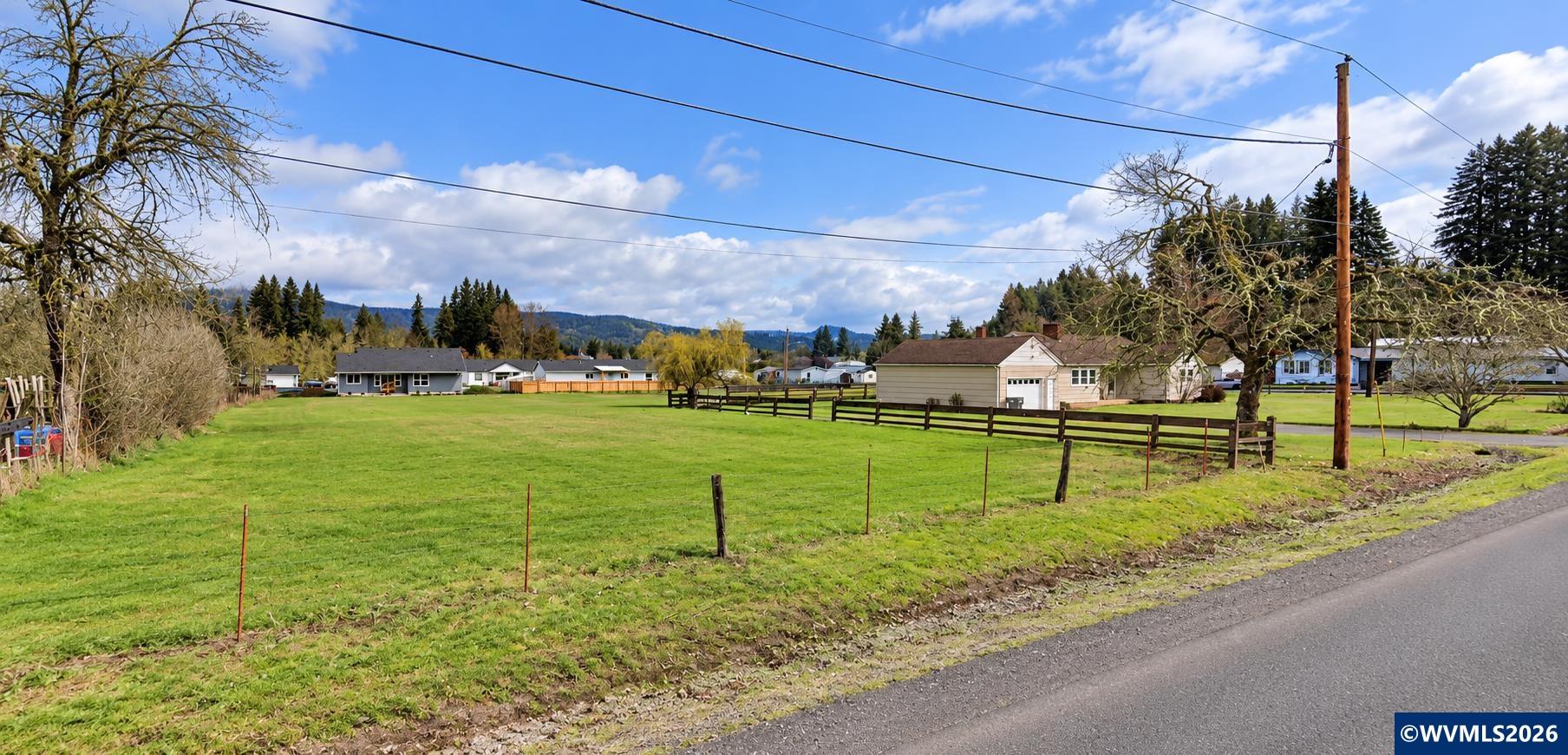 4890 (next To) Airport Road Sweet Home OR 97386