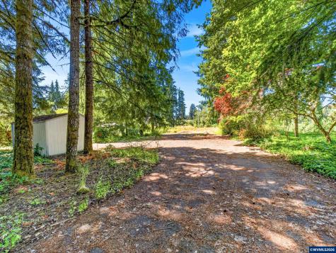 11133 Riverwood Drive SE Lyons OR 97358