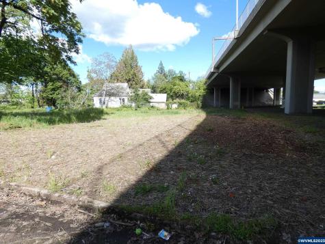 1370 Leslie Street SE Salem OR 97301