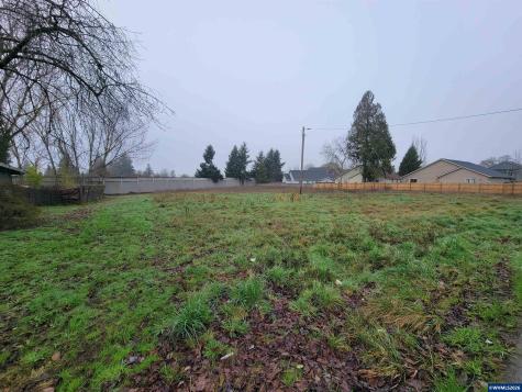 2895 Fisher Road NE Salem OR 97305