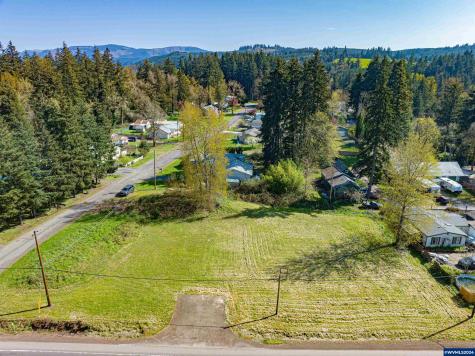 Highway 20 Lot #3000 Sweet Home OR 97386