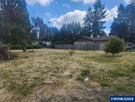 4762 Lancaster Drive NE Salem OR 97305