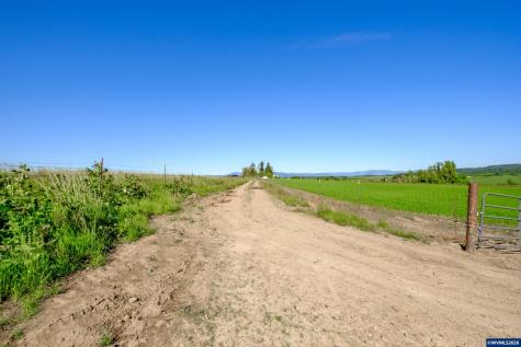 11050 Elkins (Next To) Road Monmouth OR 97361