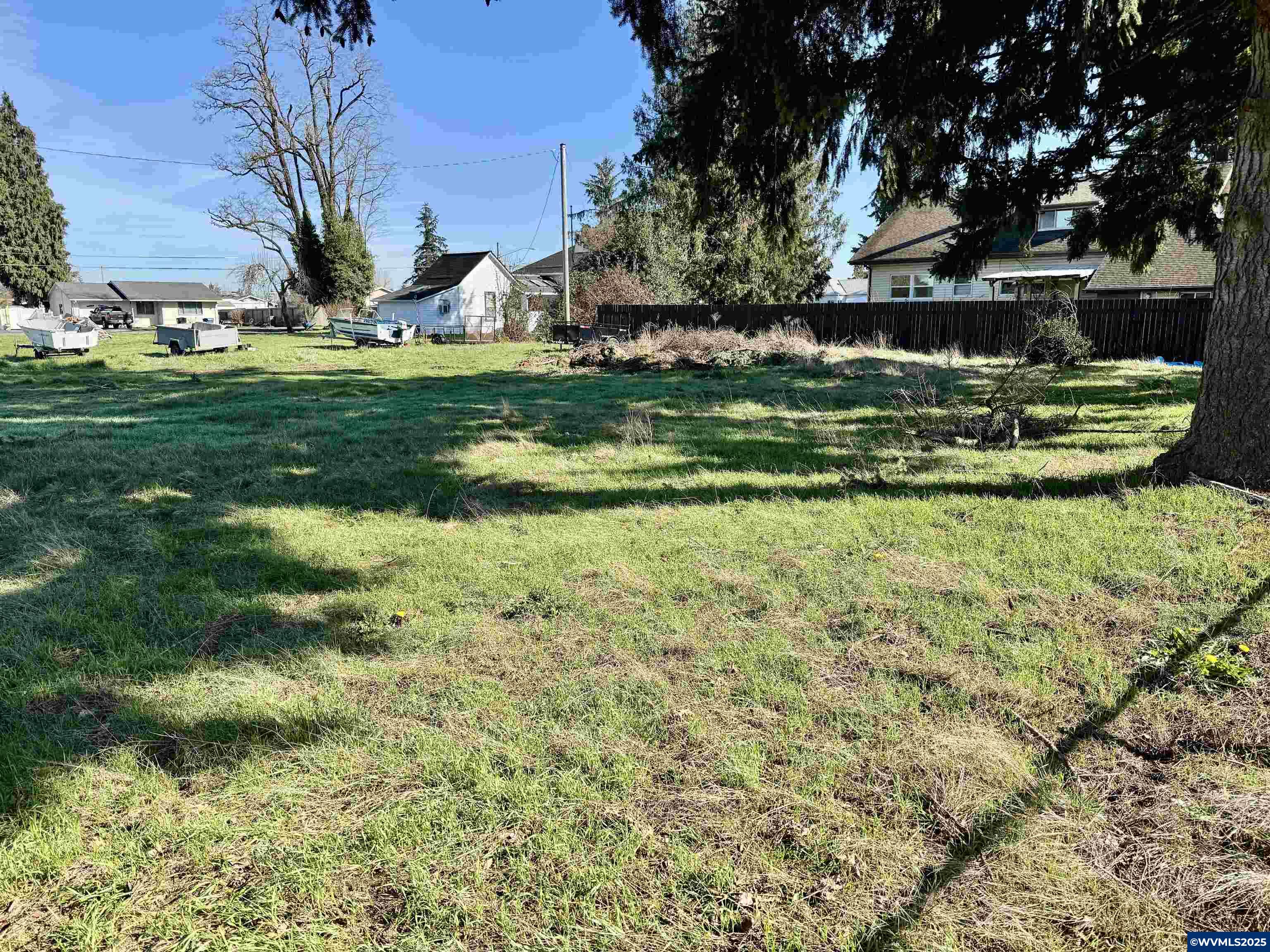 107 N 8th (Next To) Street Aumsville OR 97325