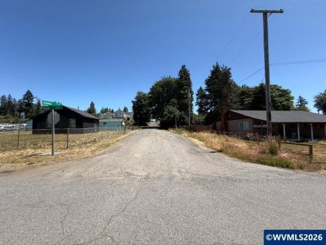 21958 Emma Street Mehama OR 97358