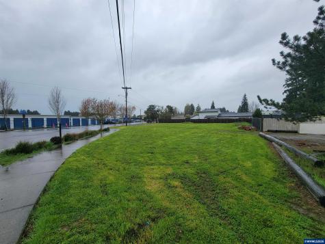 5010 Windsor Island Road N Keizer OR 97303