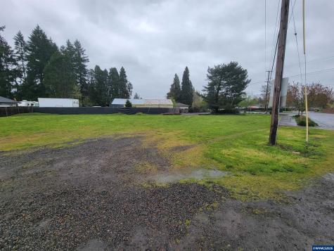 5010 Windsor Island Road N Keizer OR 97303