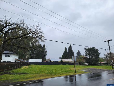 5010 Windsor Island Road N Keizer OR 97303