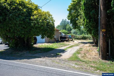 5947 NE 60th Avenue Portland OR 97218