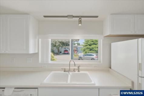 1010 SE Geary Street Albany OR 97322