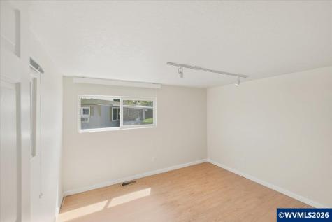 1010 SE Geary Street Albany OR 97322