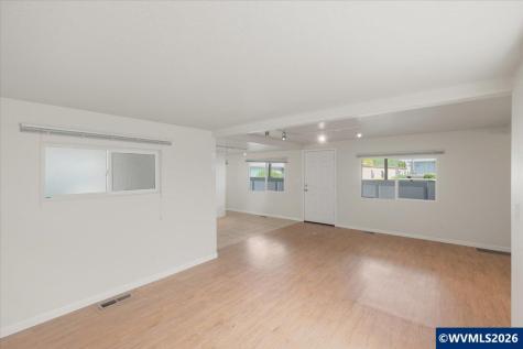 1010 SE Geary Street Albany OR 97322