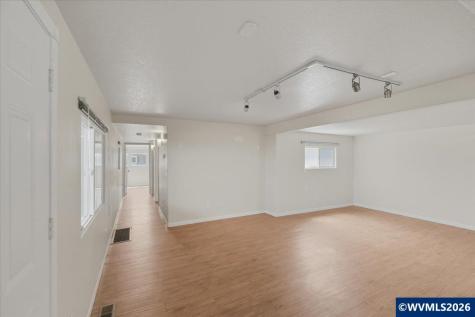 1010 SE Geary Street Albany OR 97322