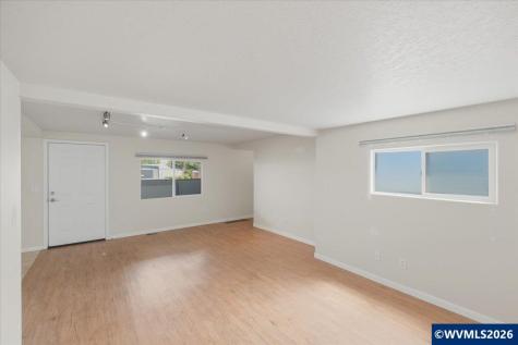 1010 SE Geary Street Albany OR 97322