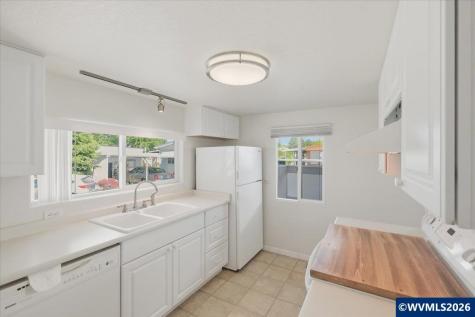 1010 SE Geary Street Albany OR 97322