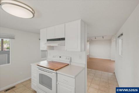 1010 SE Geary Street Albany OR 97322