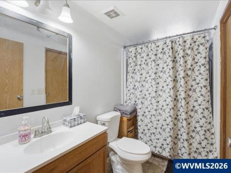 235 Edwards #91 Road S Monmouth OR 97361
