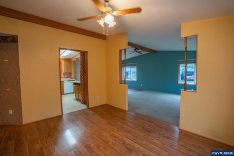 31919 N Lake Creek #32 Drive Tangent OR 97389