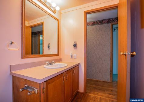 31919 N Lake Creek #32 Drive Tangent OR 97389