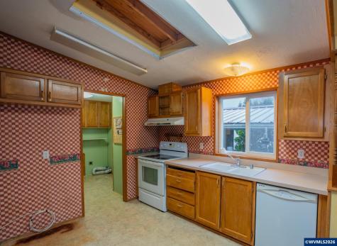 31919 N Lake Creek #32 Drive Tangent OR 97389
