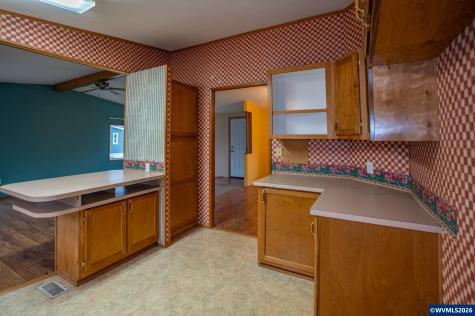 31919 N Lake Creek #32 Drive Tangent OR 97389