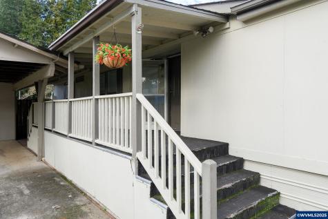 5042 Cumberland #18 Court Salem OR 97306