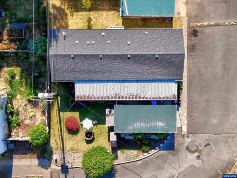 4882 Lancaster #14 Drive NE Salem OR 97305-1742