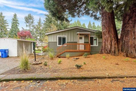 2125 Nocturne Court SE Salem OR 97306