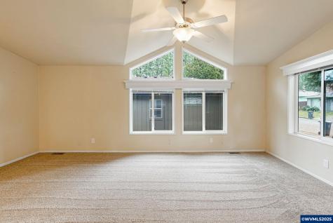 2125 Nocturne Court SE Salem OR 97306
