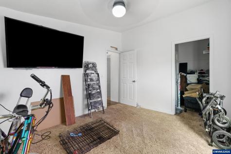 1699 N Terry Street Eugene OR 97402