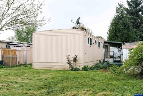 148 Clearwater Avenue NE Salem OR 97301