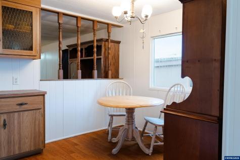 148 Clearwater Avenue NE Salem OR 97301