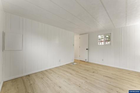 570 N 10th Avenue Cornelius OR 97113