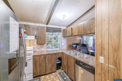 141 S 17th (#44) Street Independence OR 97351