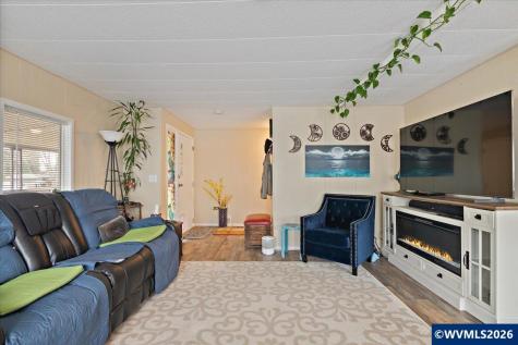 5355 River (#60) Road N Keizer OR 97303